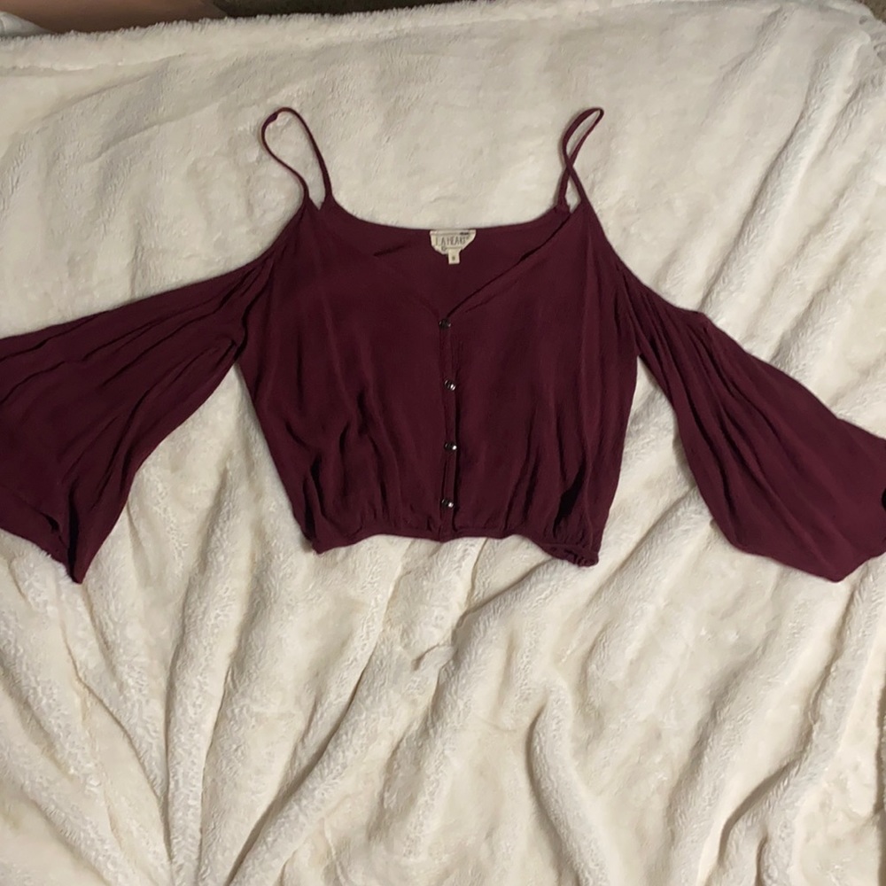 LA Hearts Cold Shoulder Crop Top